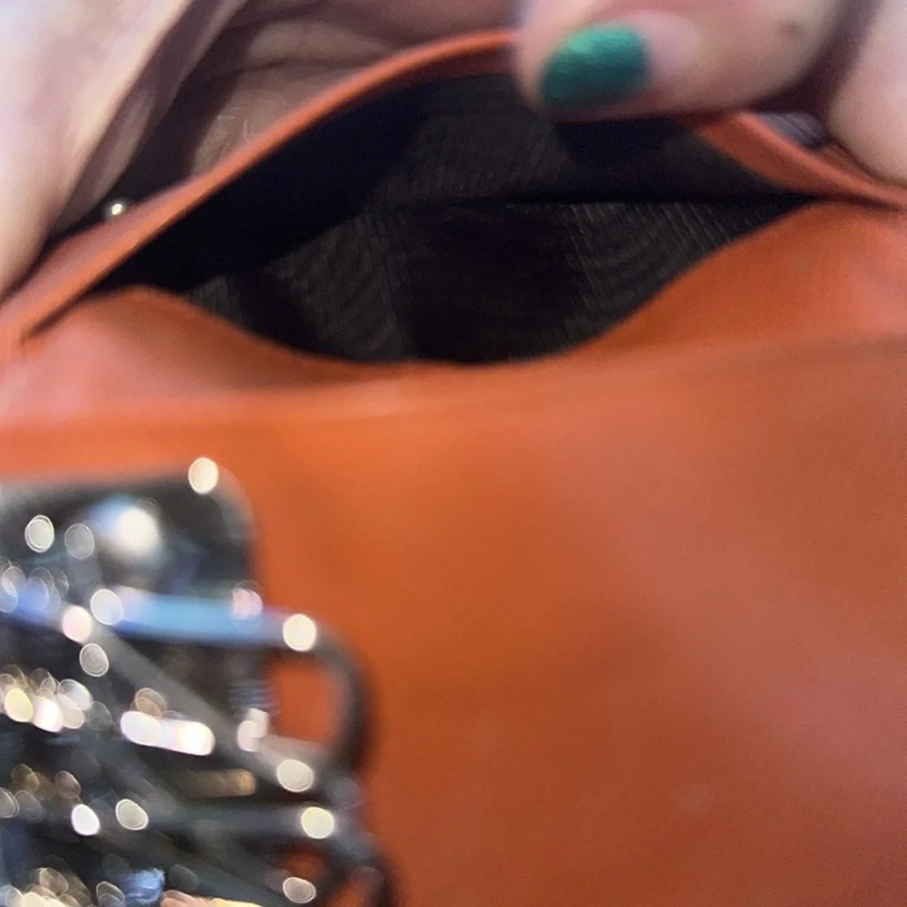 Prada Milano Orange 6 key Leather key holder silver hardware - Picture 10 of 14